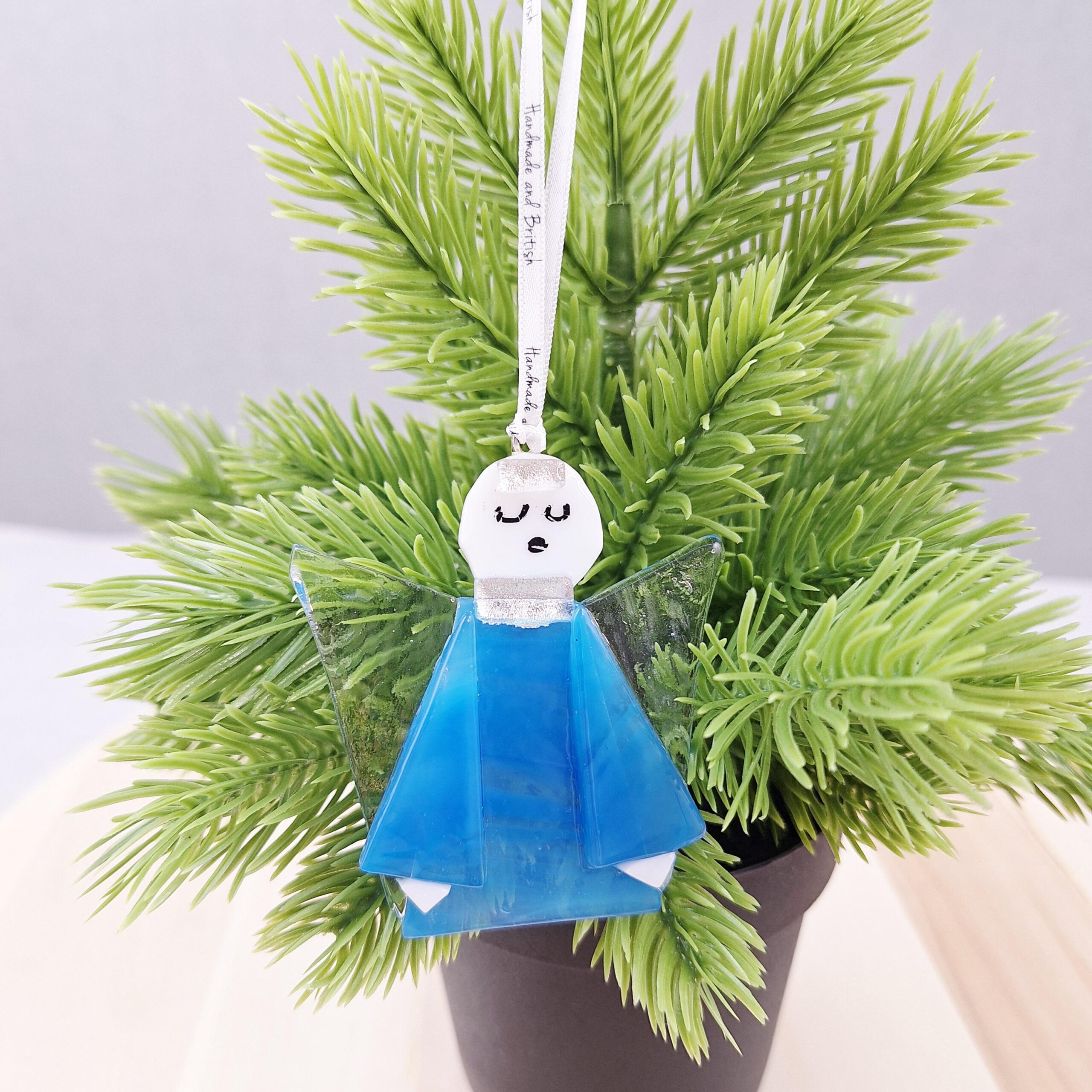 Angel Christmas Tree Decoration Glass - Image 9