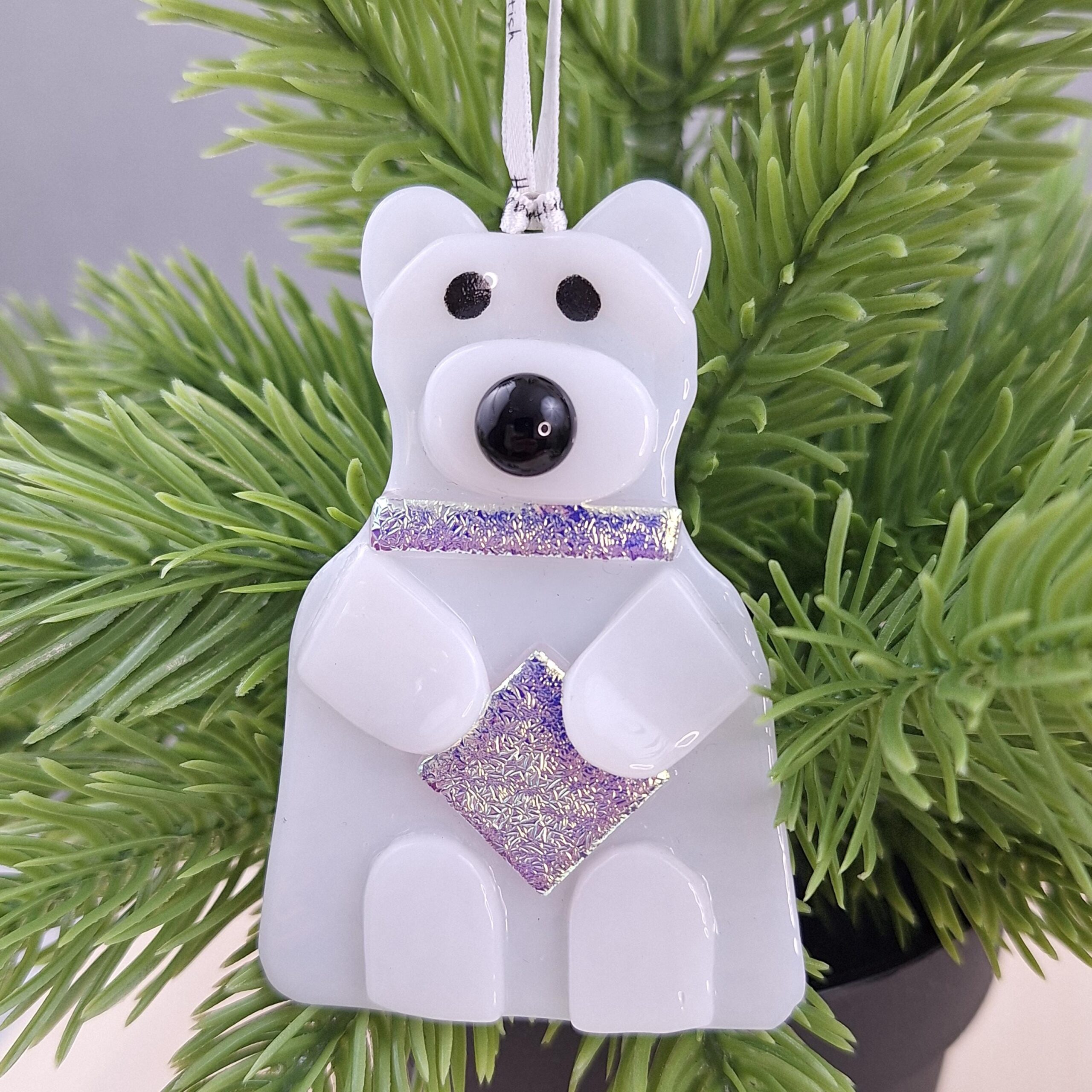 Polar Bear Christmas Tree Decoration - Image 4