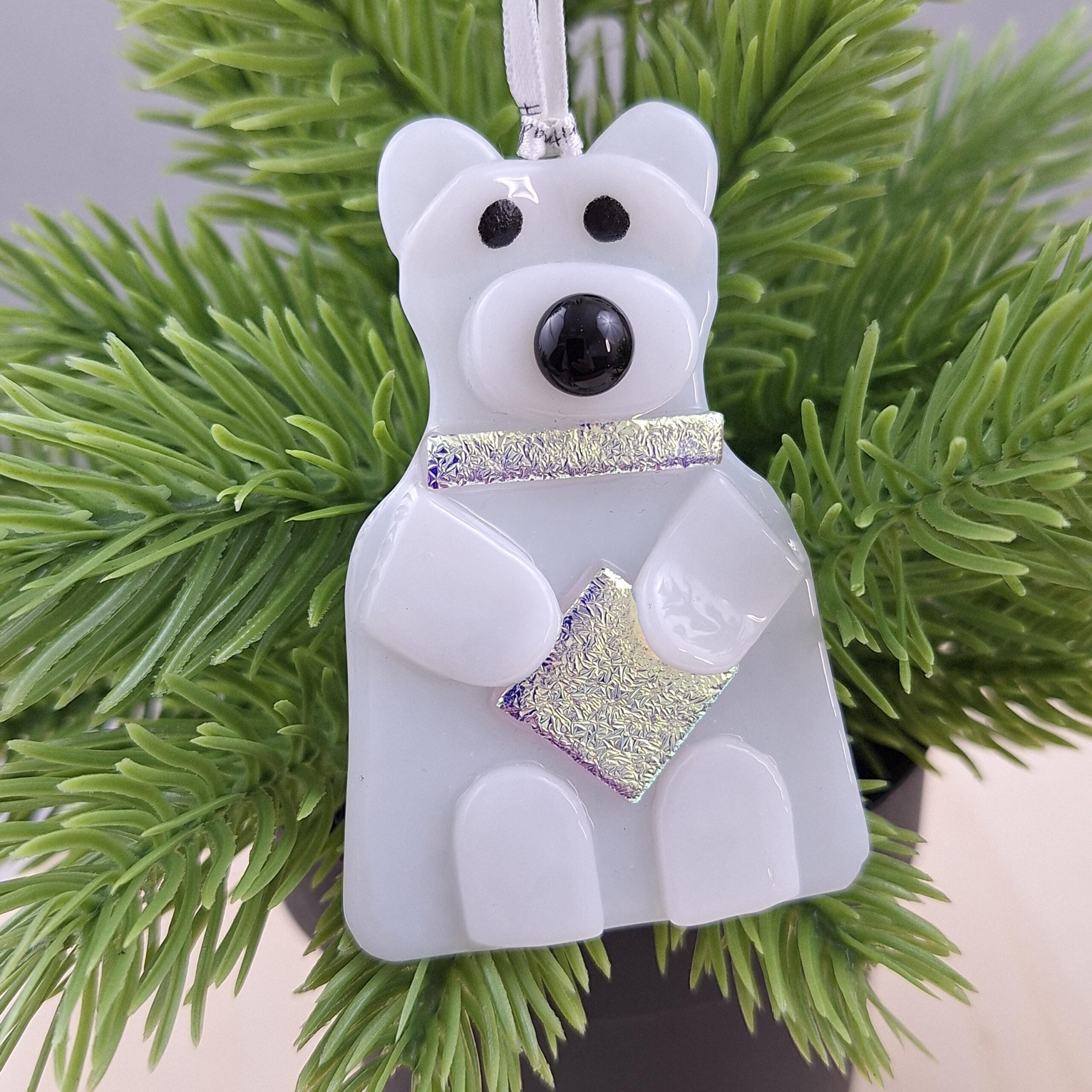 Polar Bear Christmas Tree Decoration - Image 7