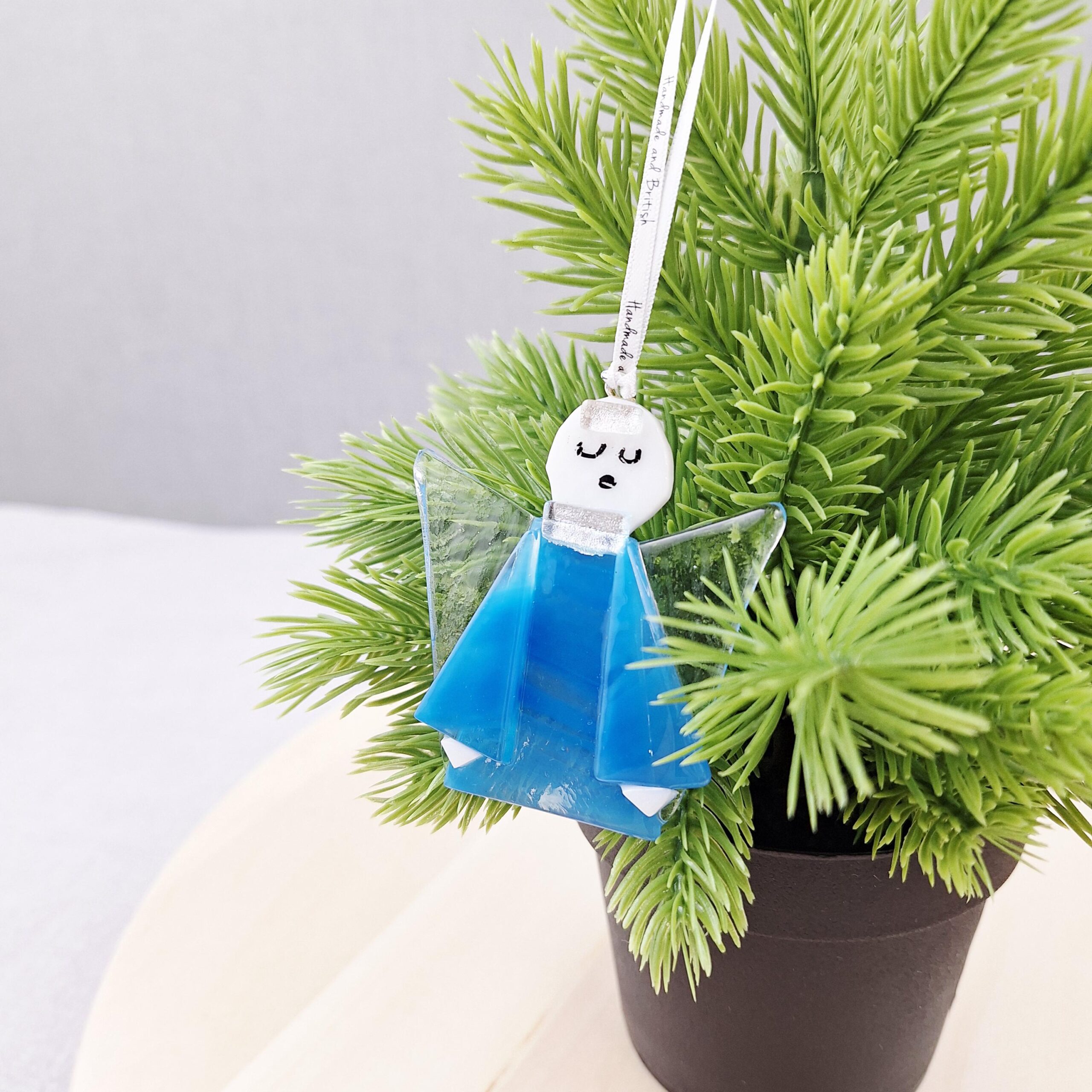 Angel Christmas Tree Decoration Glass - Image 2