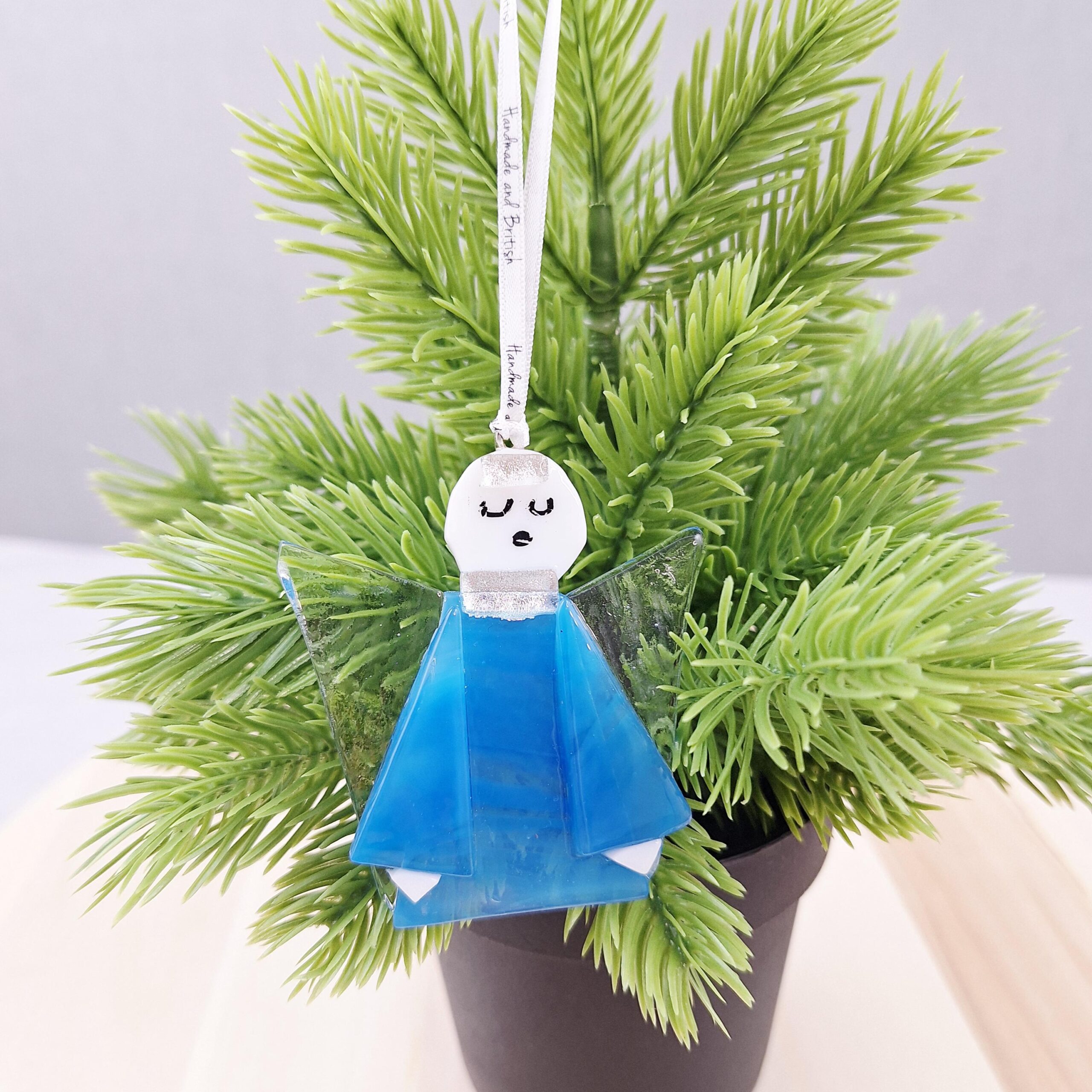 Angel Christmas Tree Decoration Glass - Image 3