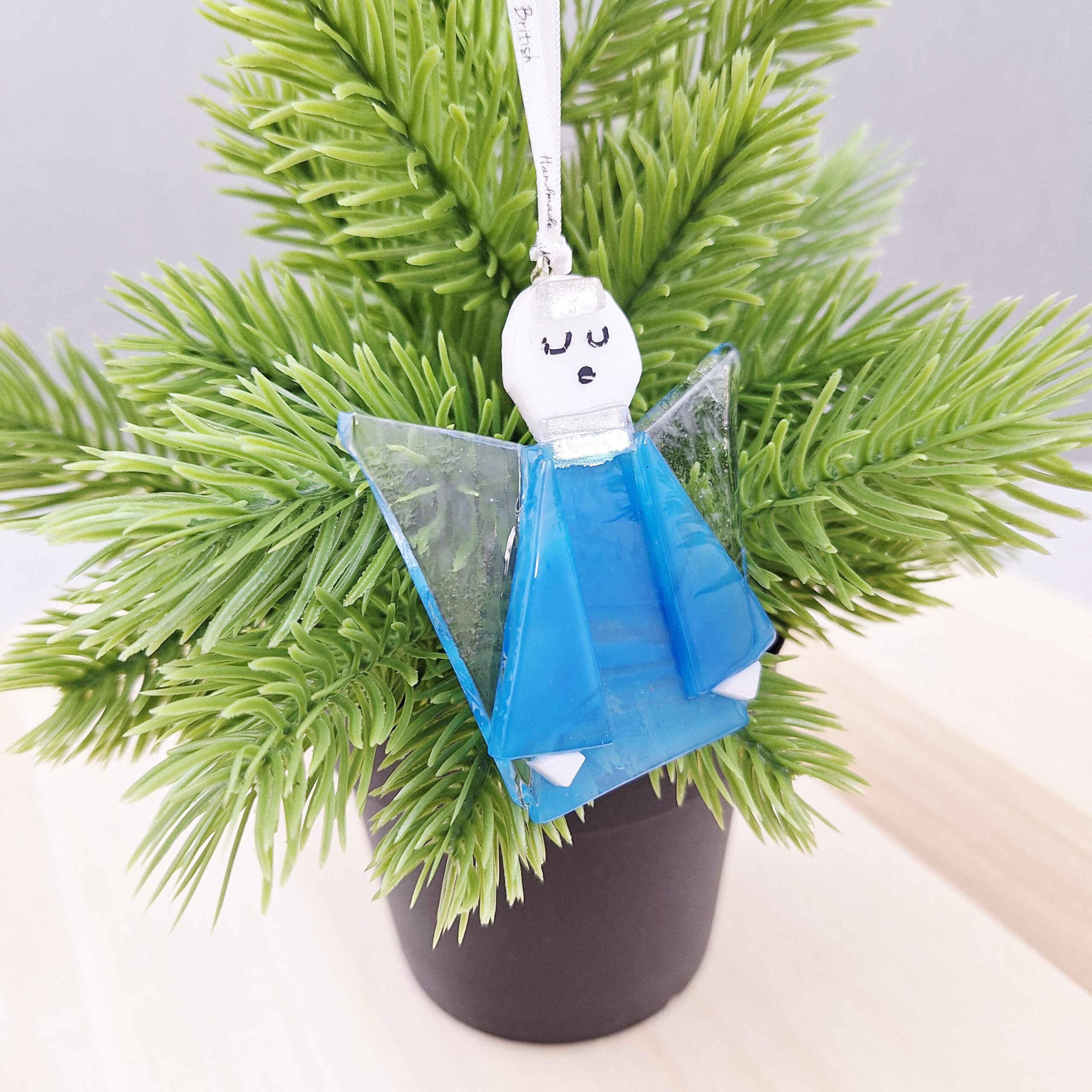 Angel Christmas Tree Decoration Glass - Image 10