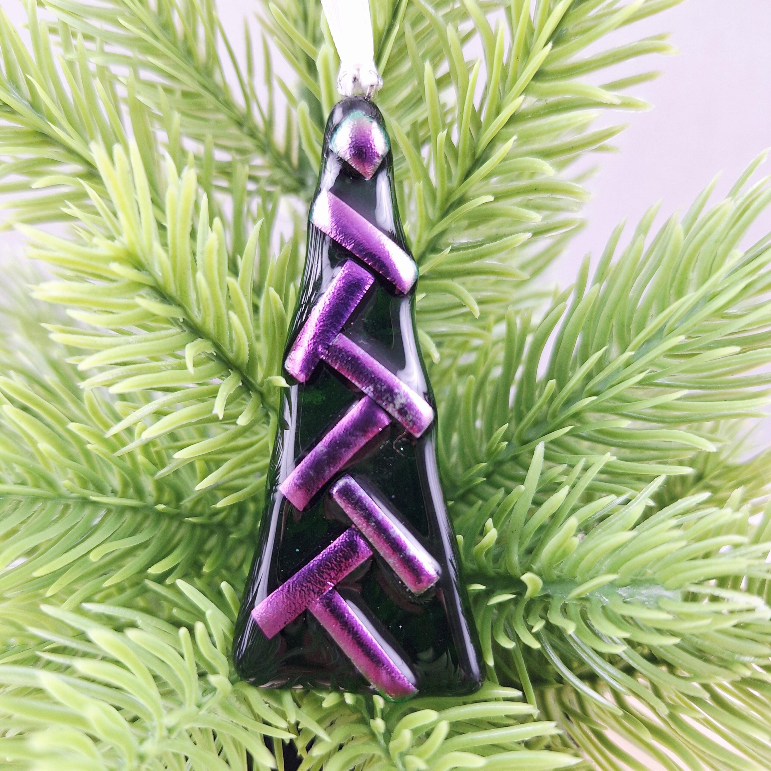 Fused Glass Christmas Tree Decoration - Image 5